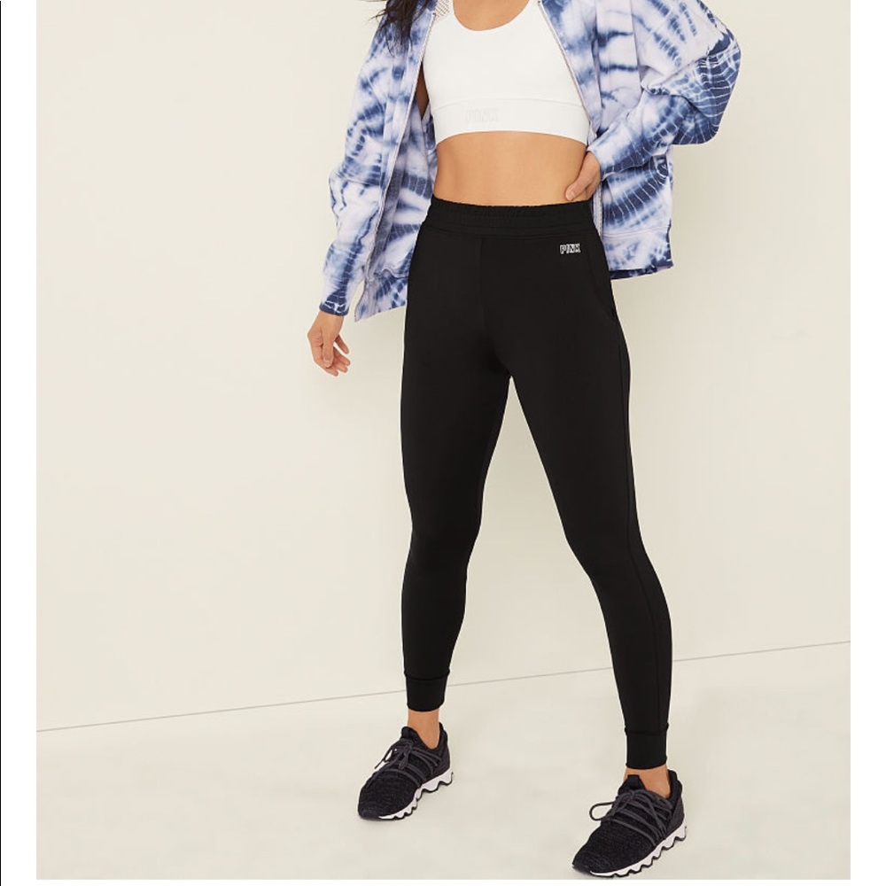 black leggings